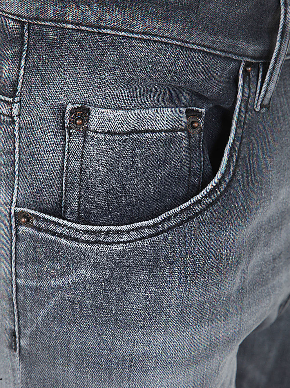 Skater Jean