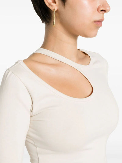 Curve Hole T-shirt