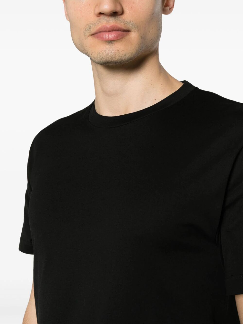 Short Sleeves Crew Neck T-shirt
