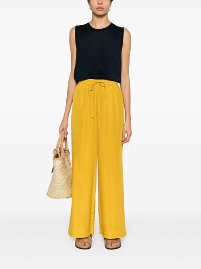 Sleeveless Crew Neck Sweater
