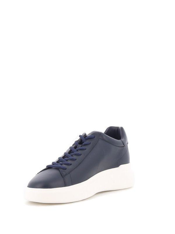 Sneaker H580