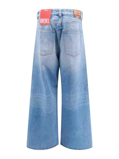 Jeans In Cotone Con Patch Logo Posteriore
