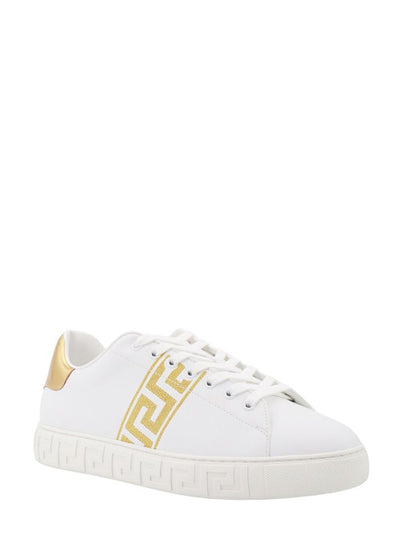 Sneakers In Pelle Con Ricamo La Greca