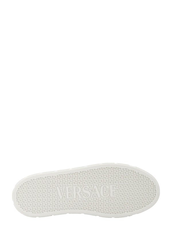 Sneakers In Pelle Con Ricamo La Greca