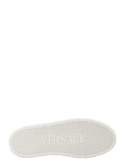 Sneakers In Pelle Con Ricamo La Greca