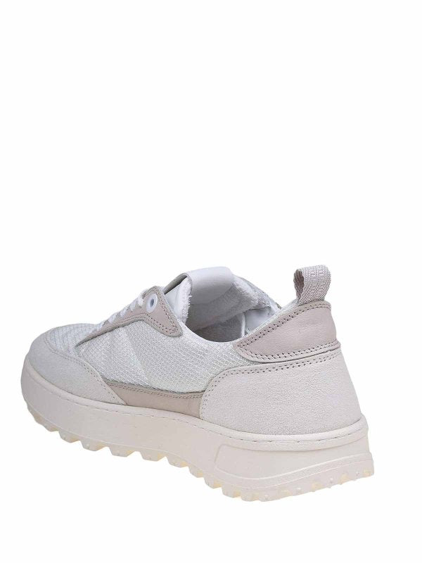 Sneakers In Camoscio
