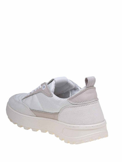 Sneakers In Camoscio