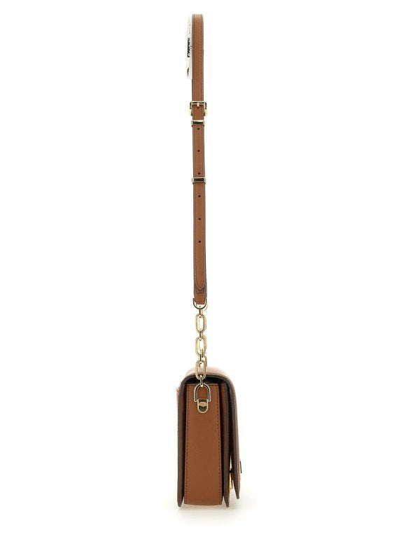 Borsa Messenger Media