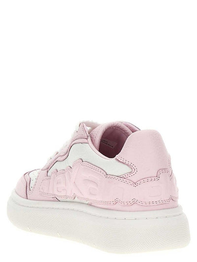 Sneakers Con Logo In Rilievo