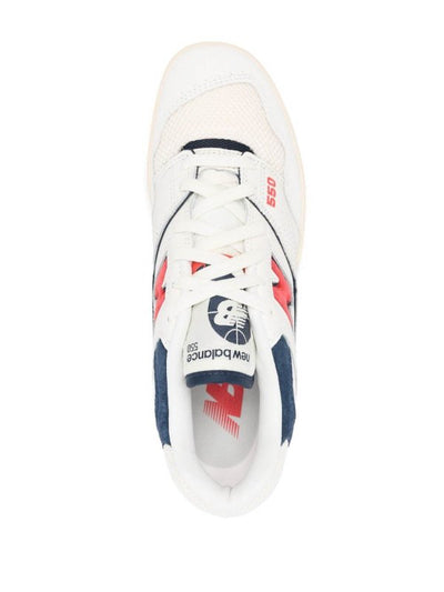 550 Sneakers