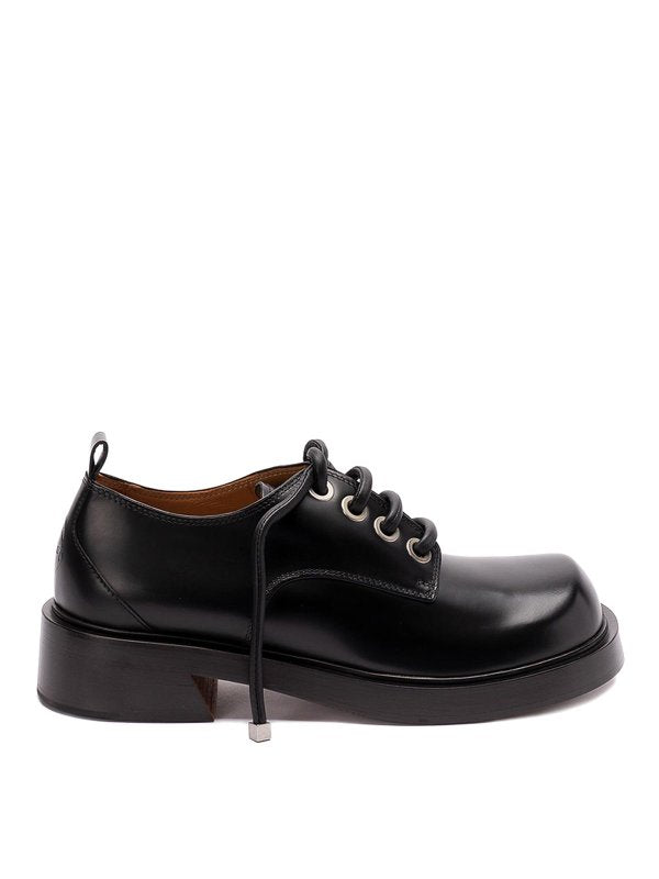 Scarpe Stringate