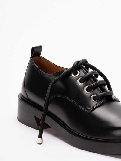 Scarpe Stringate