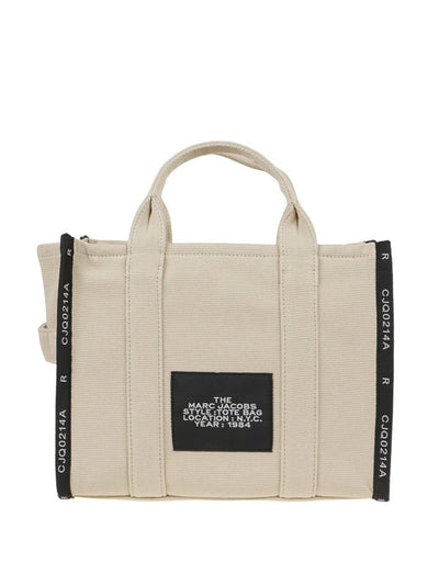 Tote The Traveller Media