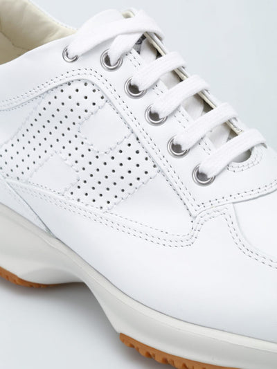 Sneaker Interactive H Bucata