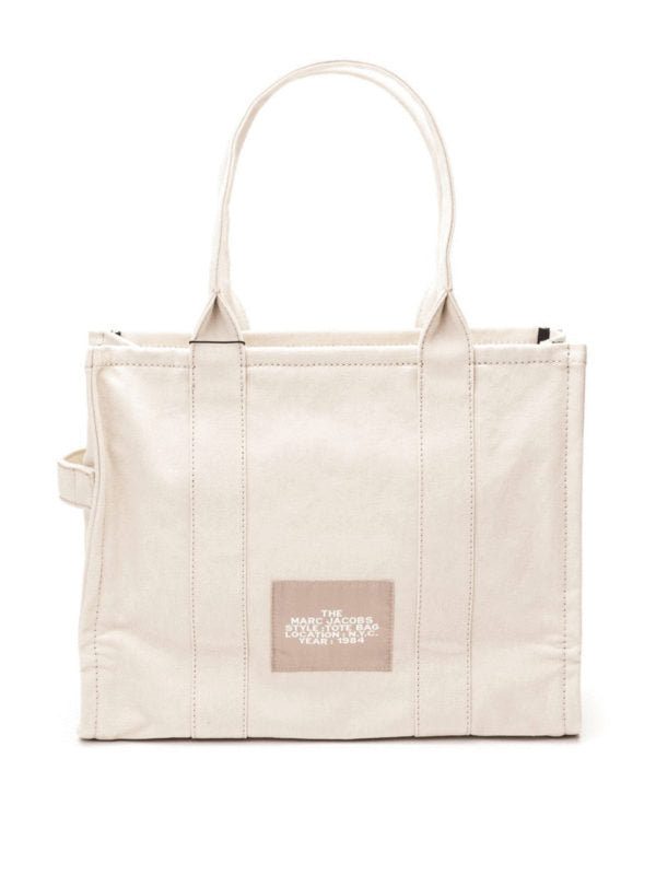 Shopper The Traveler