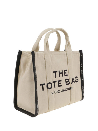 Tote The Traveller Media