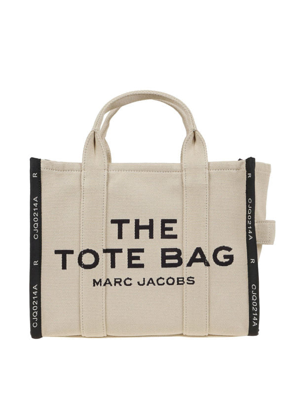 Tote The Traveller Media