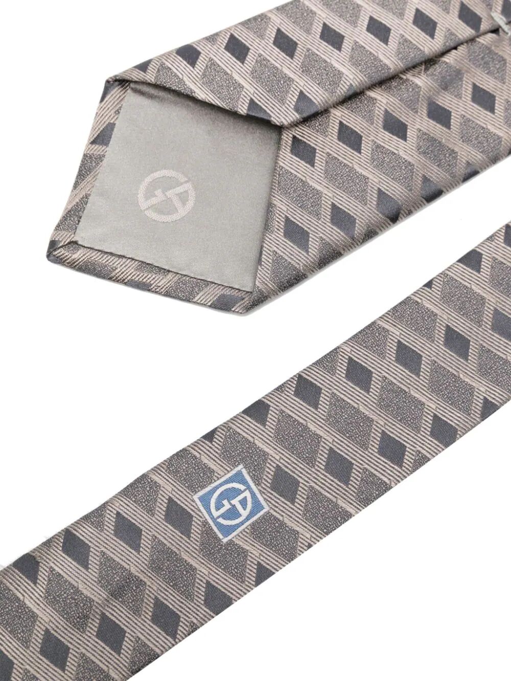 Tie