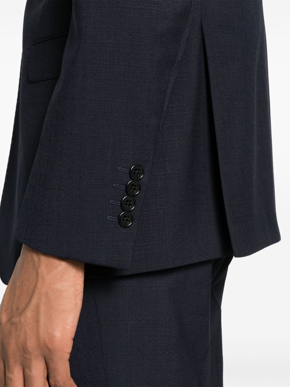 Suit