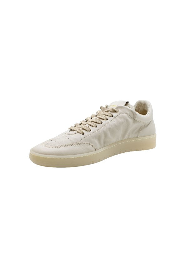 Sneakers Guga