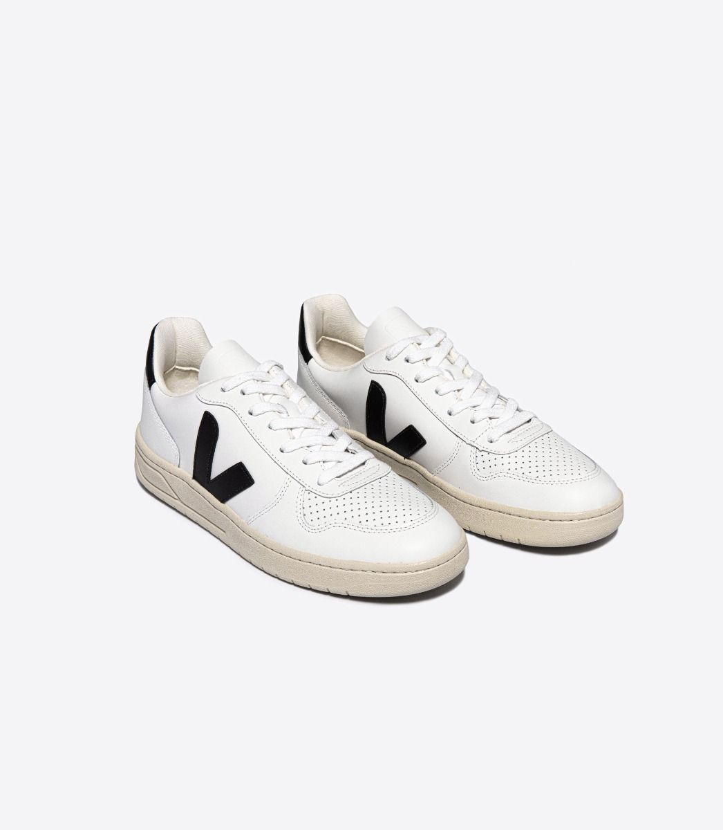 Sneakers V-10