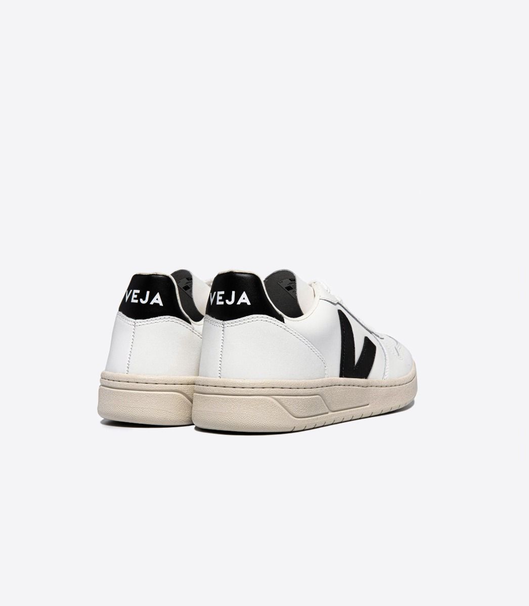 Sneakers V-10
