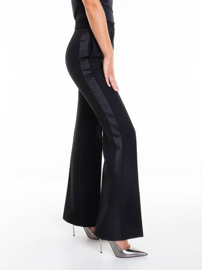 Pantaloni Svasati